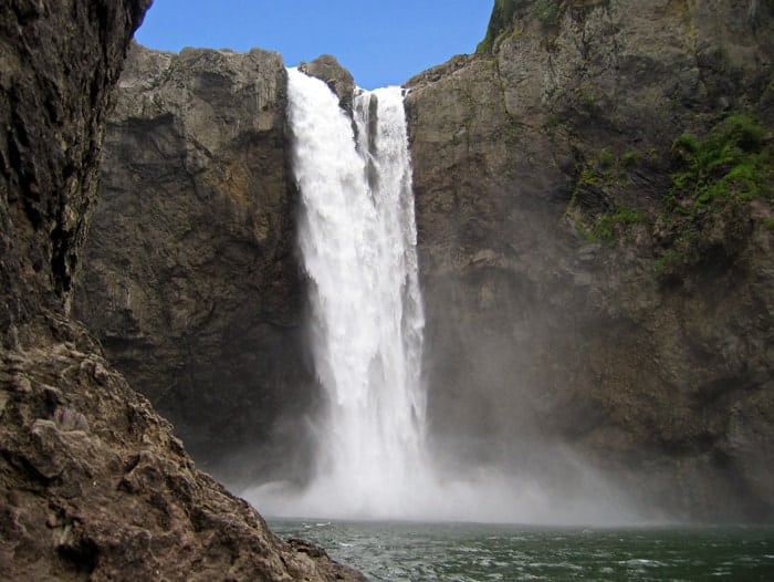 snoqualmie falls